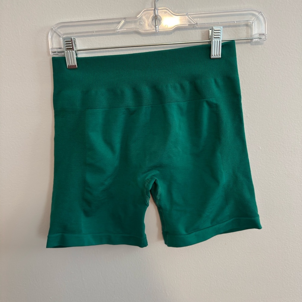 Aurola Green Women's Bike Shorts